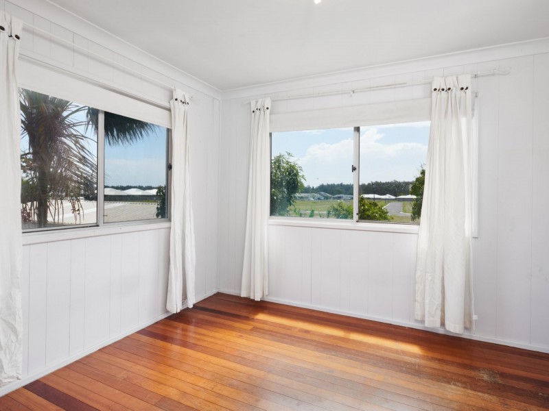 277 Beach Street, Harrington NSW 2427