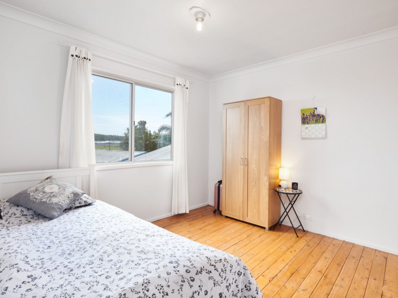 277 Beach Street, Harrington NSW 2427