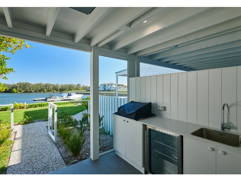 Unit 5/8-10 Electra Parade, Harrington NSW 2427