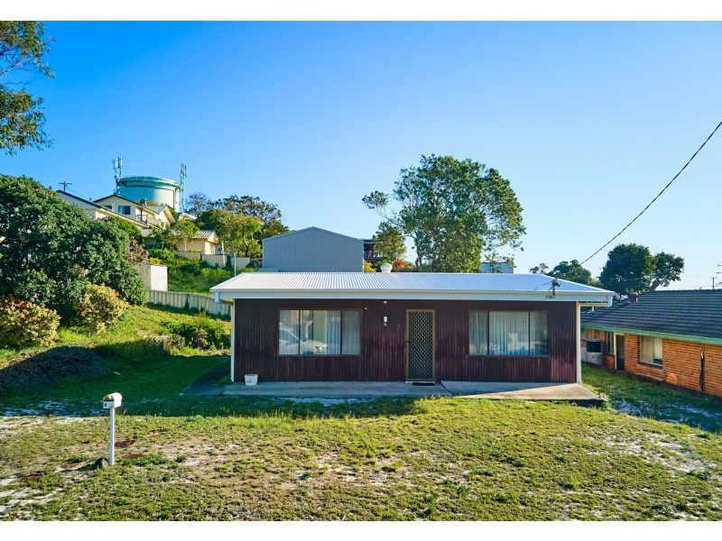 8 Ann Street, Harrington NSW 2427