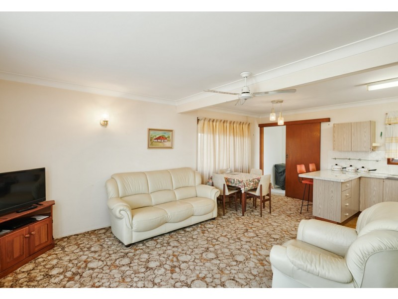 8 Ann Street, Harrington NSW 2427