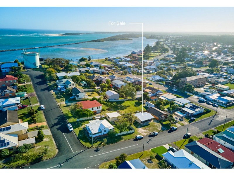 8 Ann Street, Harrington NSW 2427