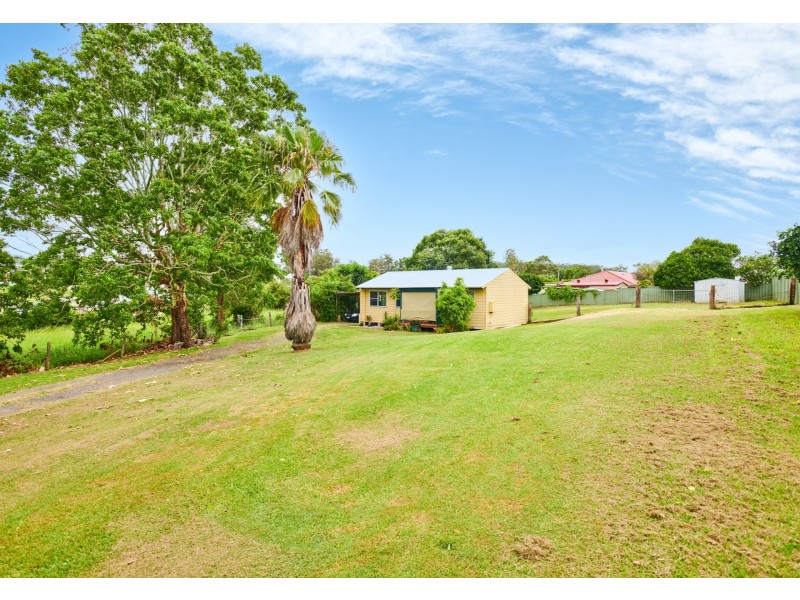 17 Mitchell Close, Coopernook NSW 2426