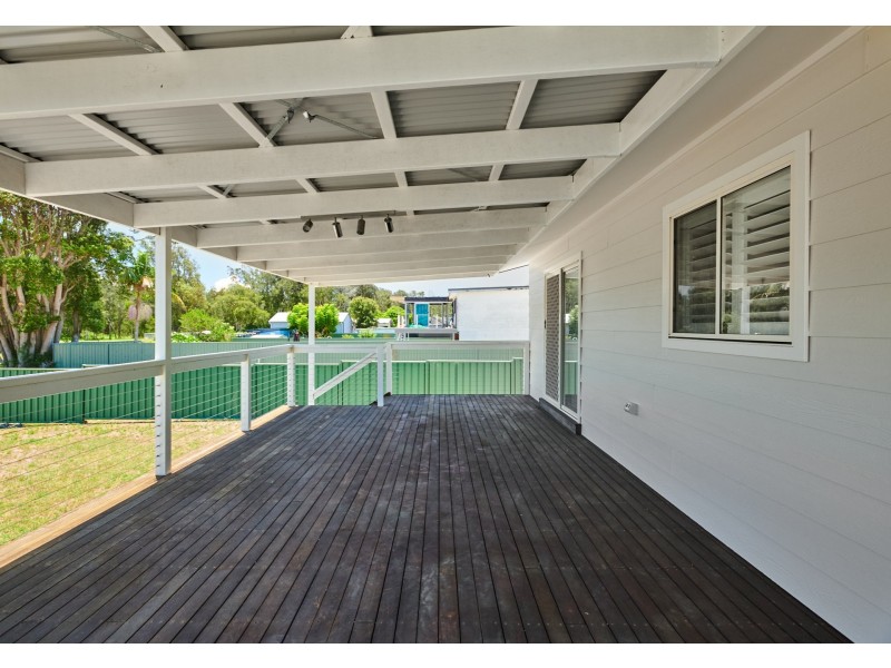 28 Glacken Street, Harrington NSW 2427