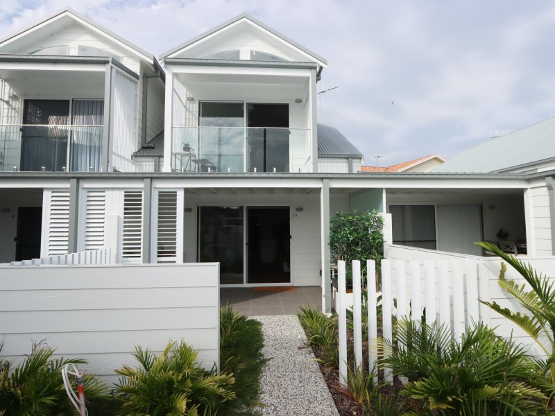 10/8-10 Electra Parade, Harrington NSW 2427