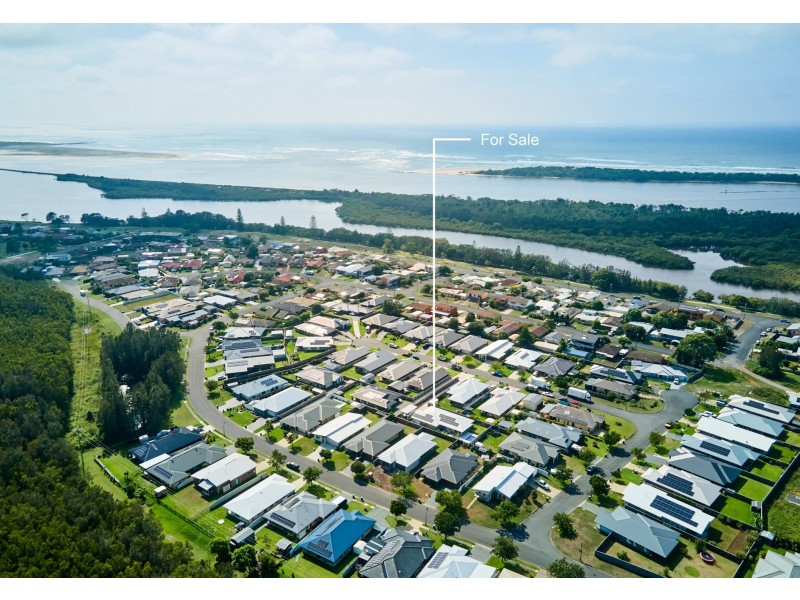 8 Rifleman Place, Harrington NSW 2427