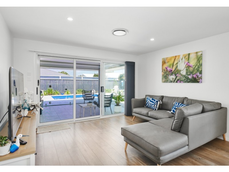 8 Rifleman Place, Harrington NSW 2427