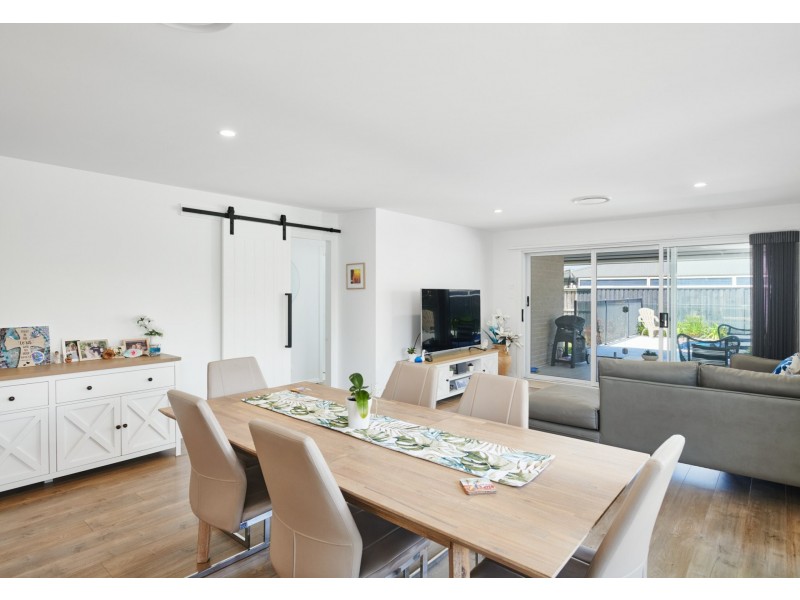 8 Rifleman Place, Harrington NSW 2427