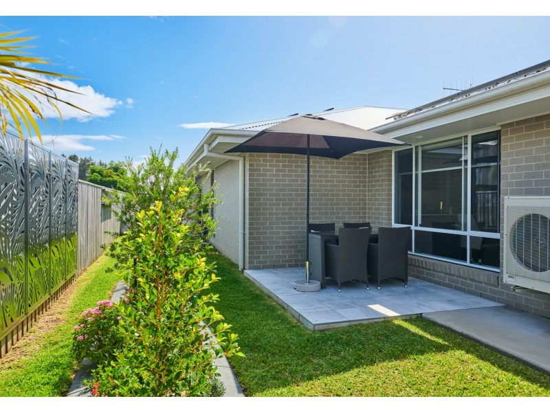 8 Rifleman Place, Harrington NSW 2427