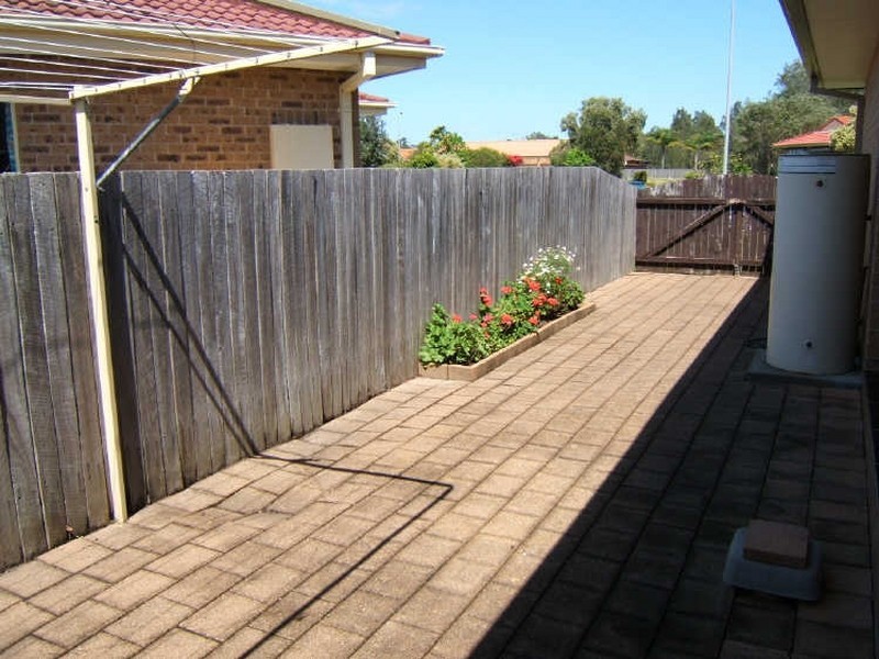 10/3 Sandpiper Close, Harrington NSW 2427