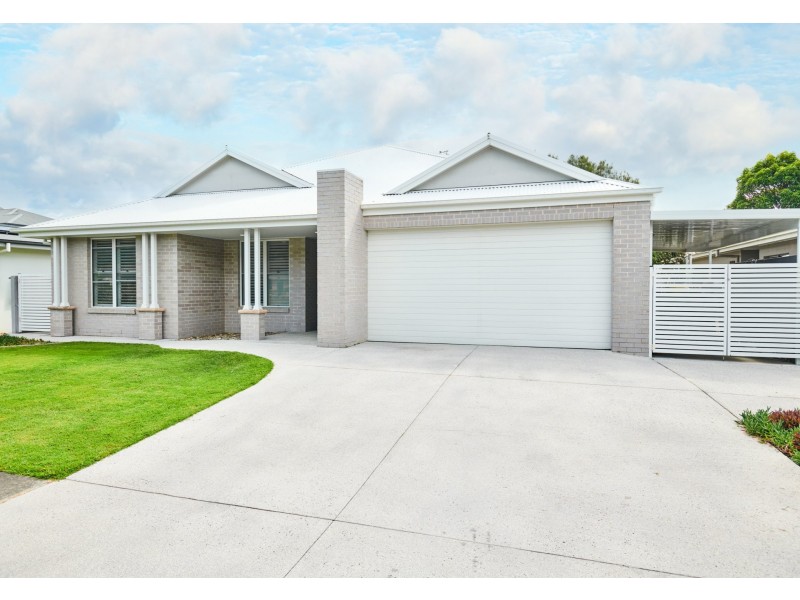 9 Josephine Boulevard, Harrington NSW 2427