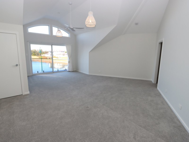 8/8-10 Electra Parade, Harrington NSW 2427