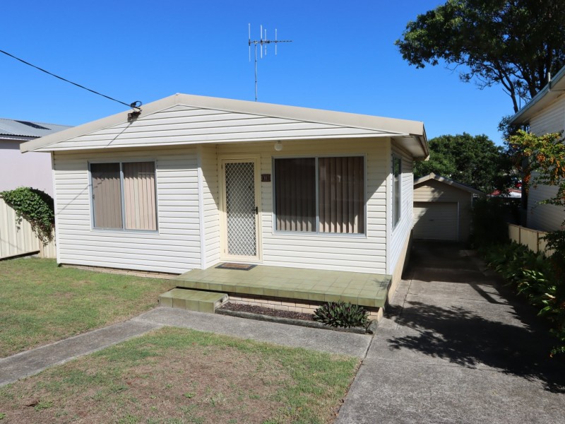 16 Crown Street, Harrington NSW 2427