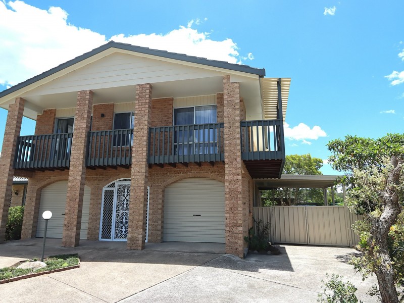 2 Shearwater Crescent, Harrington NSW 2427
