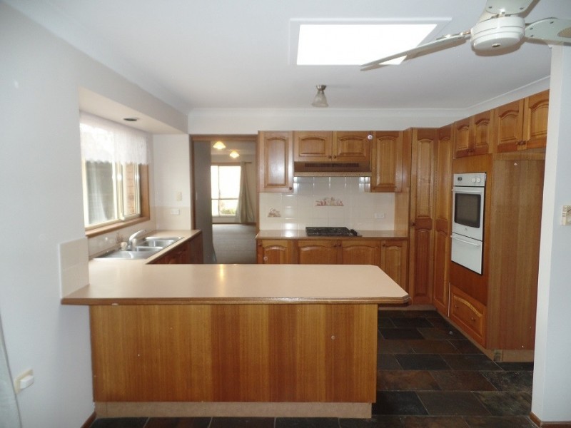 34 Katherine Crescent, Green Point NSW 2251