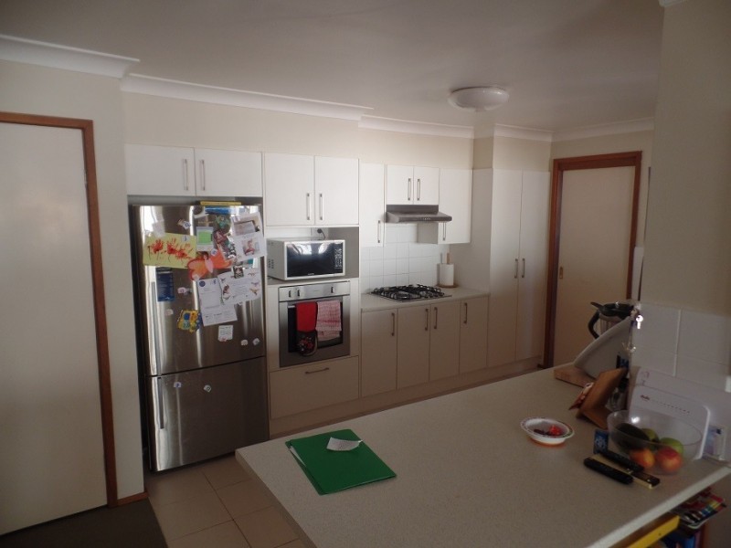 17 Woodport Close, Erina NSW 2250