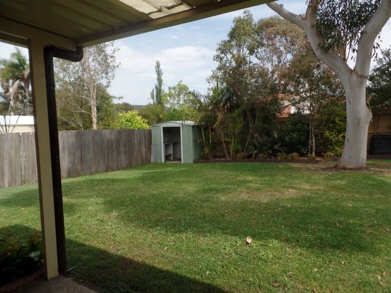 19 Cynthia Street, Bateau Bay NSW 2261