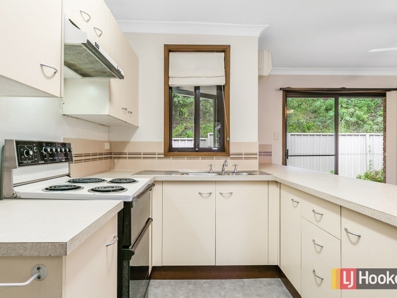 Unit 1/166 Albany Street, Point Frederick NSW 2250