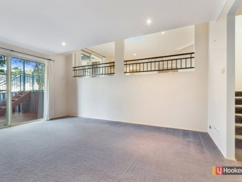 72 Henzel Road, Green Point NSW 2251