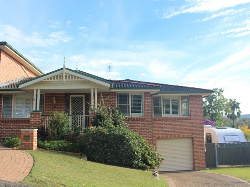 7 Curtis Close, Green Point NSW 2251