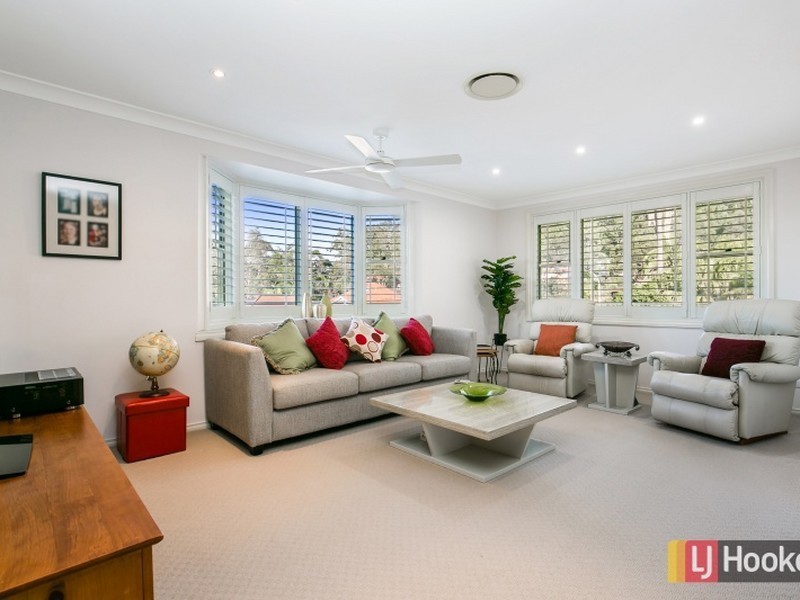 7 Curtis Close, Green Point NSW 2251