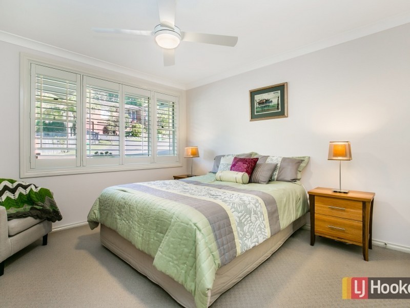 7 Curtis Close, Green Point NSW 2251