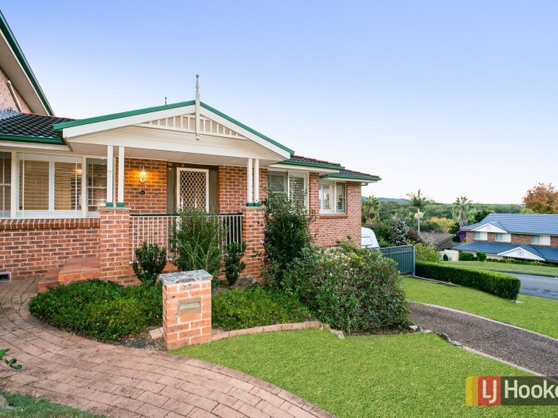 7 Curtis Close, Green Point NSW 2251