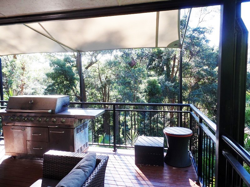 100 Ridgeway Road, Avoca Beach NSW 2251