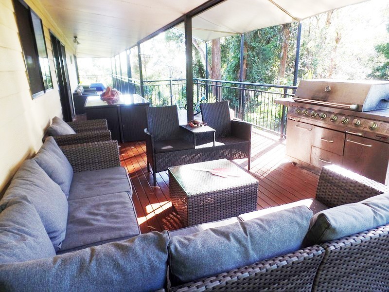 100 Ridgeway Road, Avoca Beach NSW 2251