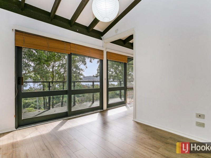 15 Panorama Terrace, Green Point NSW 2251