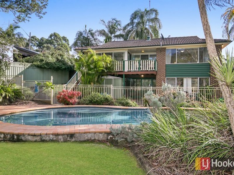 4 Kuburra Rd, Erina NSW 2250