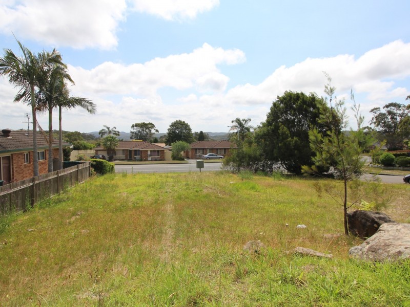 35 Carmel Crescent, Kariong NSW 2250