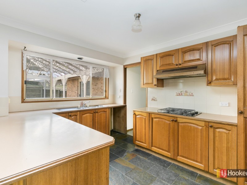 34 Katherine Crescent, Green Point NSW 2251