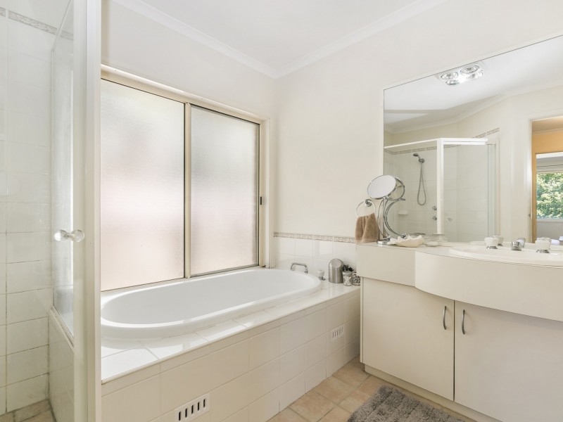 46 Katherine Crescent, Green Point NSW 2251