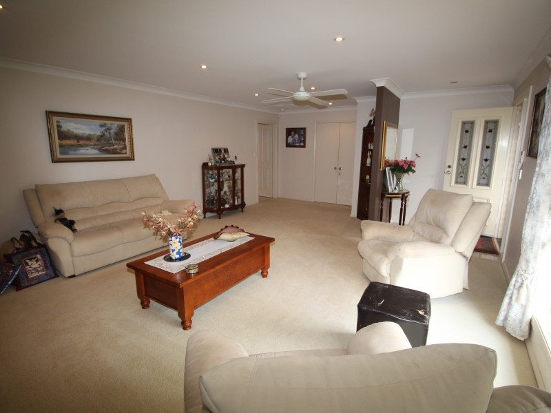 10 Poplar Close, Springfield NSW 2250