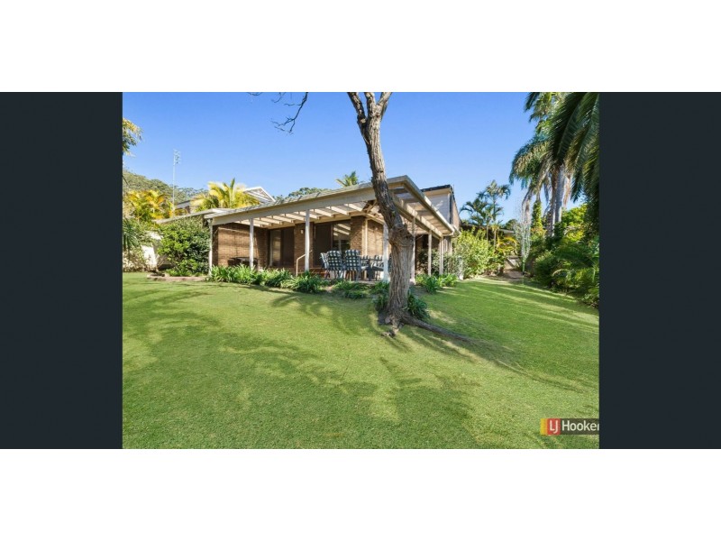 30 Beveridge Drive, Green Point NSW 2251