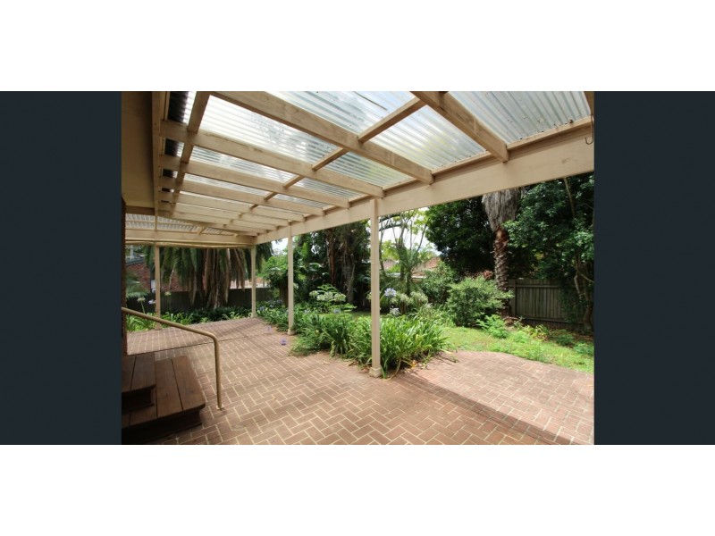 30 Beveridge Drive, Green Point NSW 2251