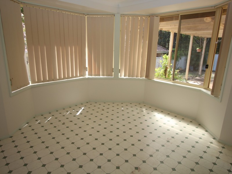 137 James Sea Drive, Green Point NSW 2251