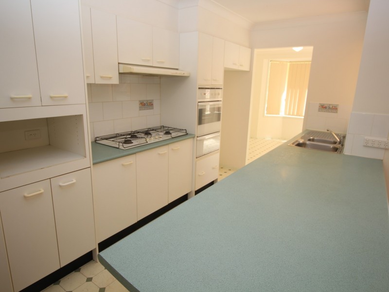 137 James Sea Drive, Green Point NSW 2251