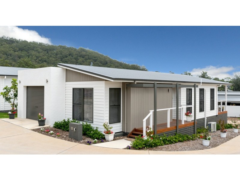 Villa 33/67 Broadlands Gardens, Koolang Road, Green Point NSW 2251