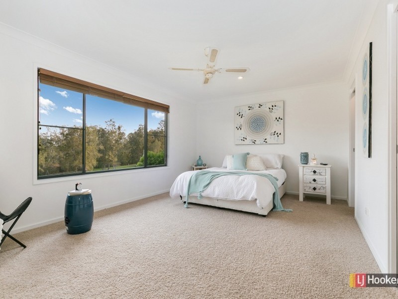 60 Broadwater Drive, Saratoga NSW 2251