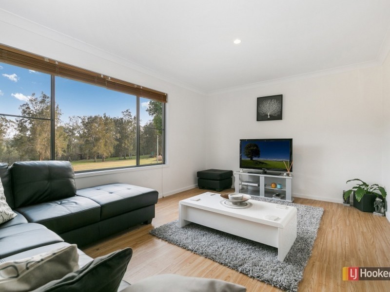 60 Broadwater Drive, Saratoga NSW 2251