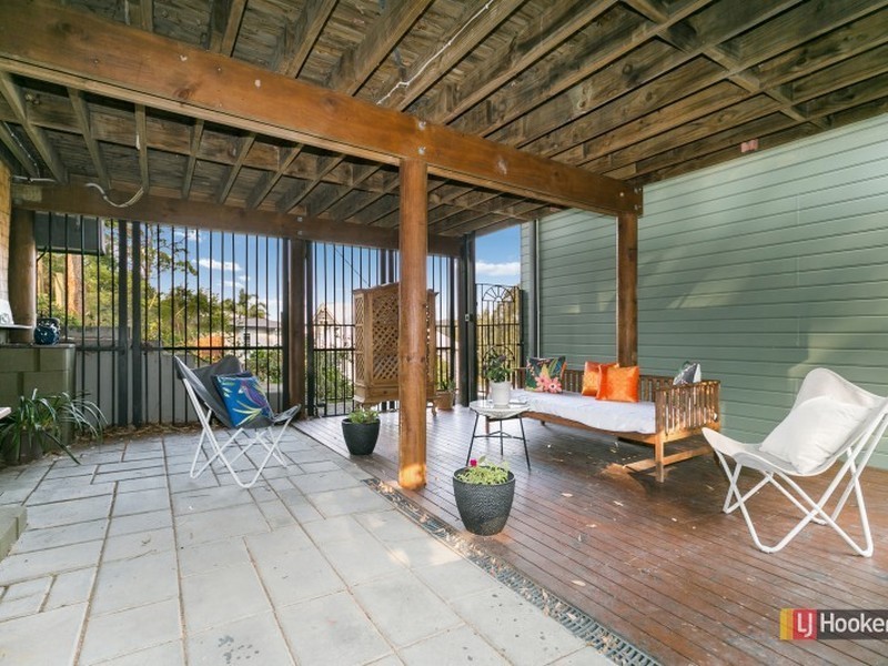 60 Broadwater Drive, Saratoga NSW 2251