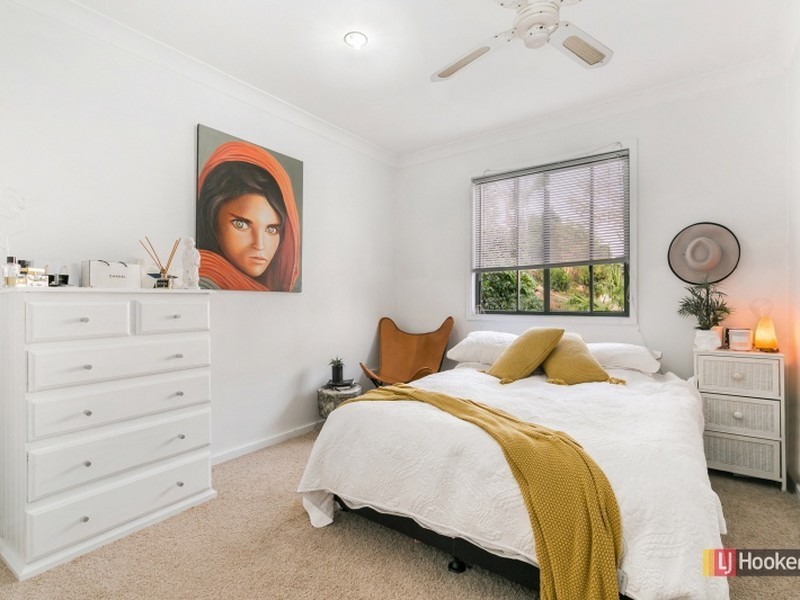 60 Broadwater Drive, Saratoga NSW 2251