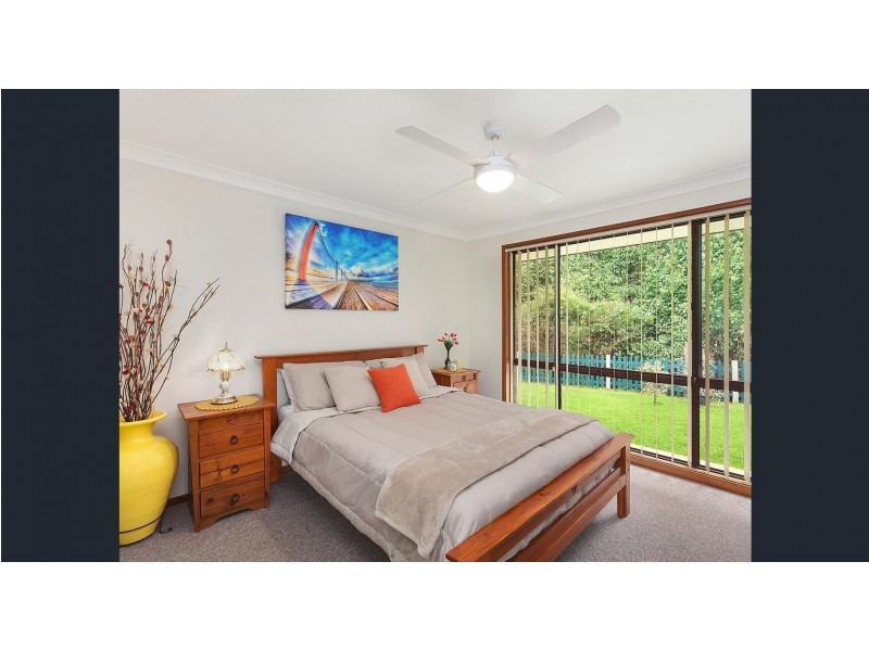 8 Kareel Close, Erina NSW 2250