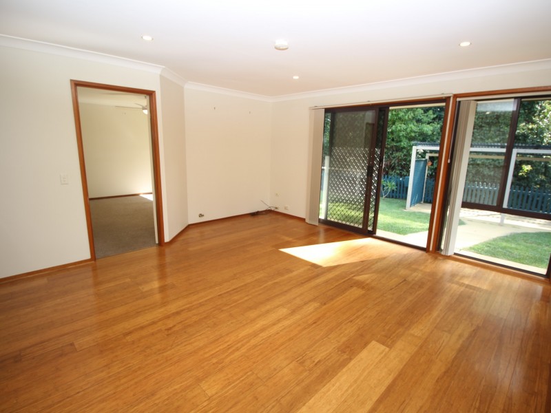 8 Kareel Close, Erina NSW 2250