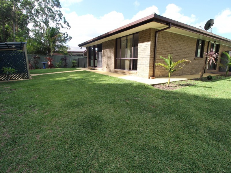 8 Kareel Close, Erina NSW 2250