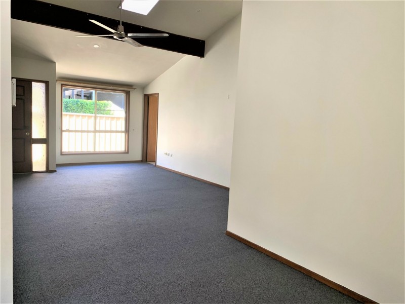 36 Narrawa Ave, Erina NSW 2250