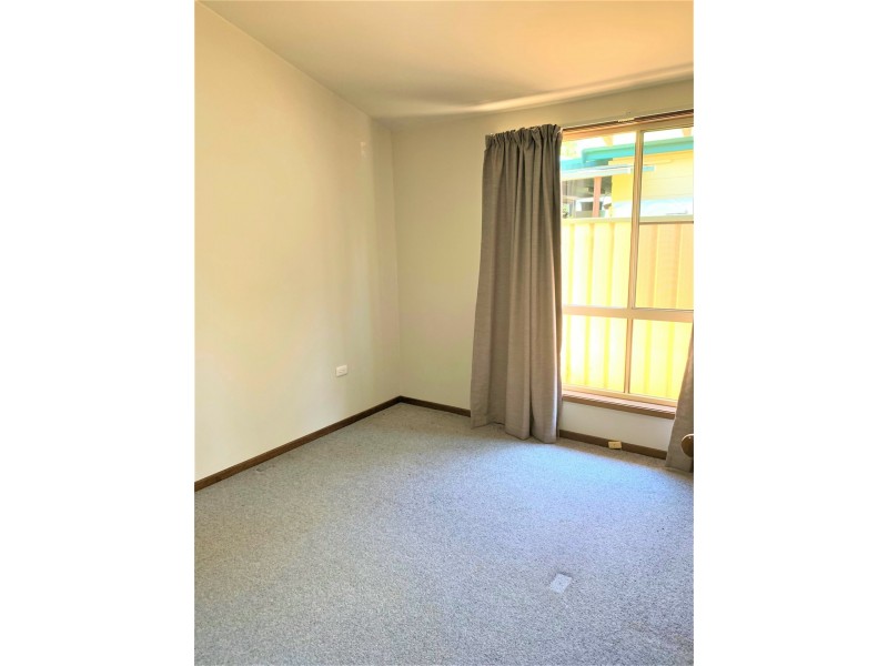 36 Narrawa Ave, Erina NSW 2250