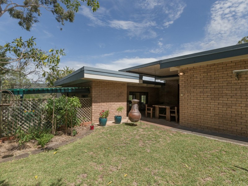 13 Kimberley Ave, Narara NSW 2250